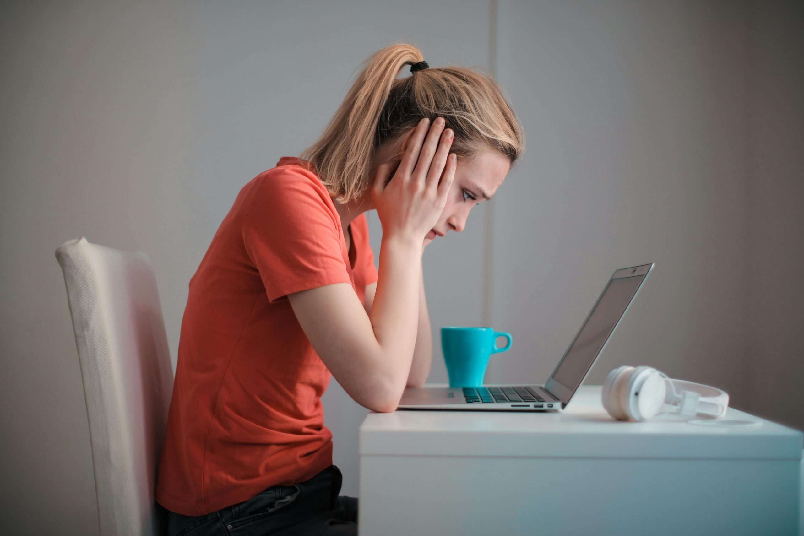Moodle™ vs TalentLMS: Sistem Pengurusan Pembelajaran Mana yang Sesuai untuk Anda?